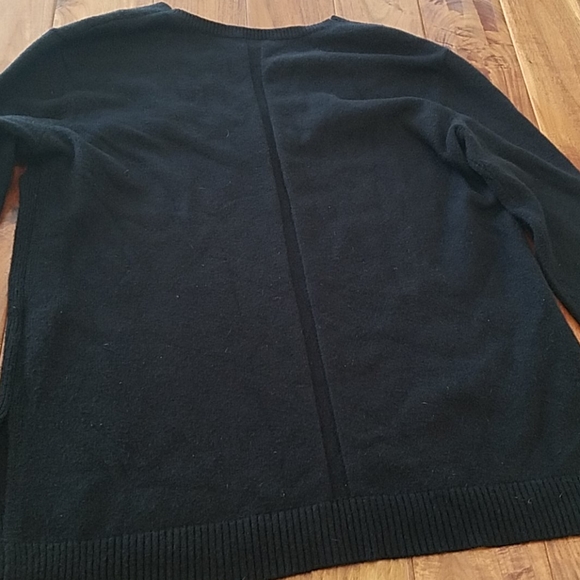 Anthropolgie Black V Neck Sweater sz L - Picture 9 of 16